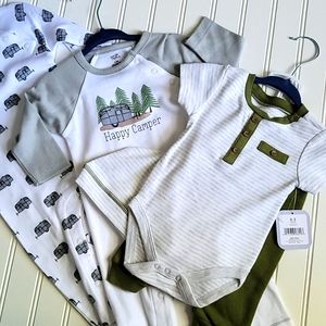 Happy camper sleep and plays 0-3m, three piece 0-3m outfit.